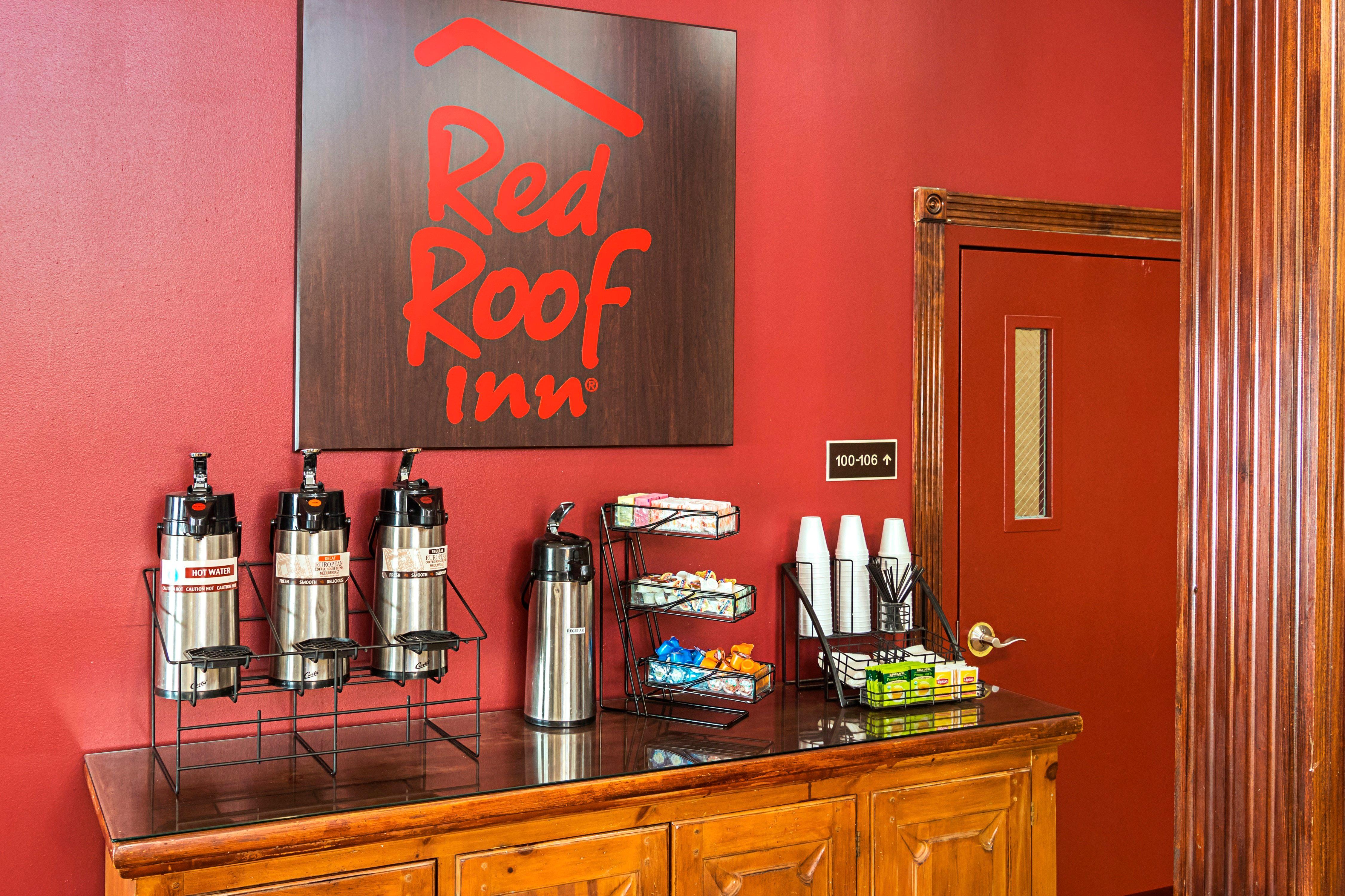 Red Roof Inn & Suites Lake Orion / Auburn Hills Exteriör bild