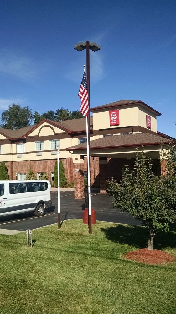 Red Roof Inn & Suites Lake Orion / Auburn Hills Exteriör bild